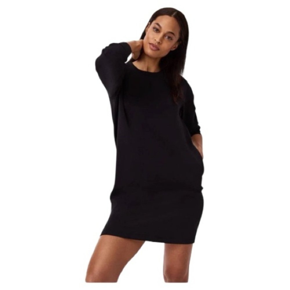 NWOT Spanx - AirEssentials Crew Neck Dress - Very Black
